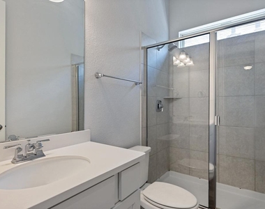 727 Spinnaker Loop - Photo Thumbnail 24