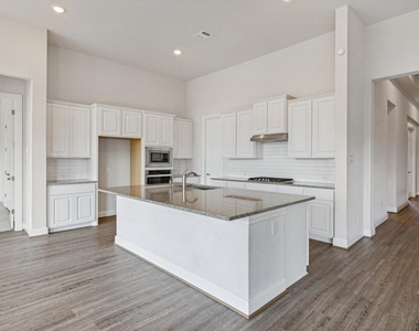 727 Spinnaker Loop - Photo Thumbnail 8