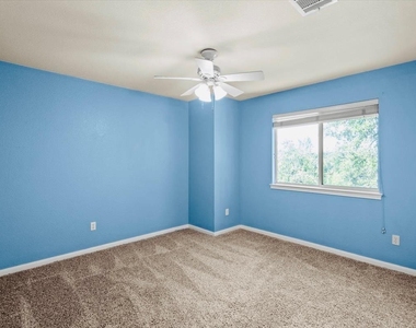 3112 Burks Ln - Photo Thumbnail 26