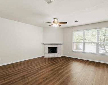 3112 Burks Ln - Photo Thumbnail 3