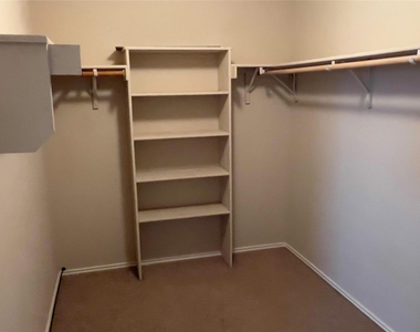 357 Nottingham Loop - Photo Thumbnail 6