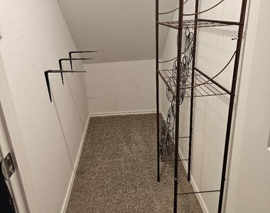 17721 Somerville Ct - Photo Thumbnail 14