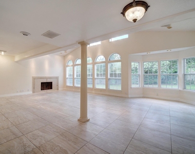 10509 Doering Ln - Photo Thumbnail 14