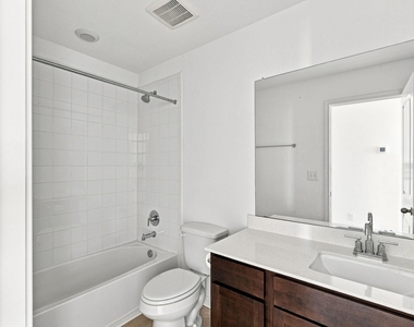 429 Brody Ln - Photo Thumbnail 2
