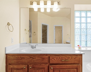 6006 Barletta Dr - Photo Thumbnail 18