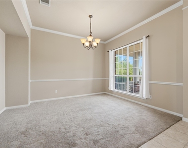 6600 Convict Hill Rd - Photo Thumbnail 2