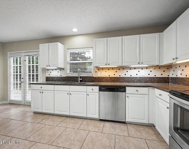 133 Dragonfly Drive - Photo Thumbnail 12