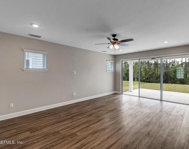 428 Settlers Landing Drive - Photo Thumbnail 4