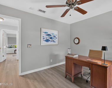 202 Vista Lagoon Court - Photo Thumbnail 31
