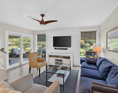 202 Vista Lagoon Court - Photo Thumbnail 25