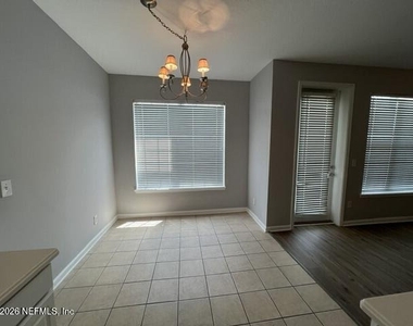11251 Campfield Drive - Photo Thumbnail 17