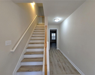 2120 Meadow Peak Road - Photo Thumbnail 6