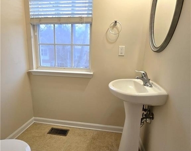 2120 Meadow Peak Road - Photo Thumbnail 14