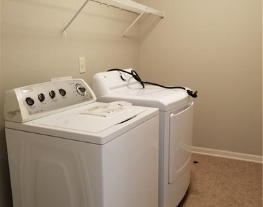 5930 Vista Brook Drive - Photo Thumbnail 21