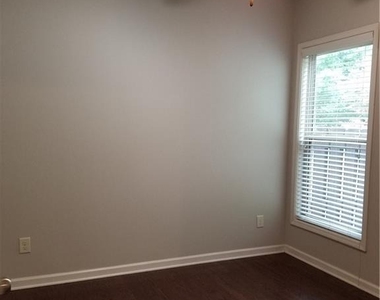 5930 Vista Brook Drive - Photo Thumbnail 16