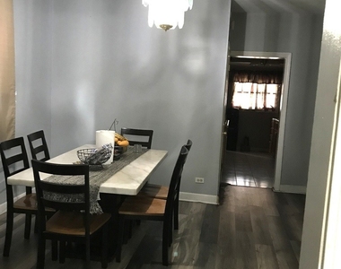 3016 Wesley Avenue - Photo Thumbnail 8