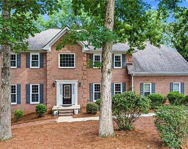 5525 Hampstead Way - Photo Thumbnail 1