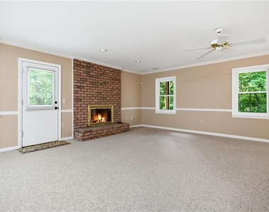 5525 Hampstead Way - Photo Thumbnail 40
