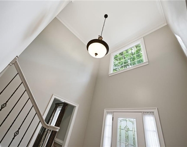 5525 Hampstead Way - Photo Thumbnail 20