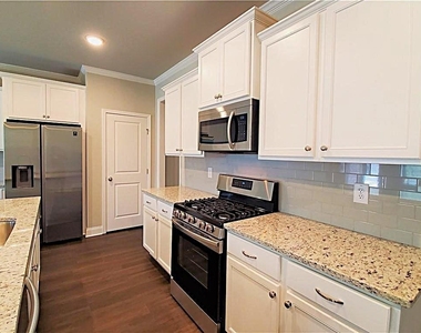 2708 Morgan Creek Drive - Photo Thumbnail 4
