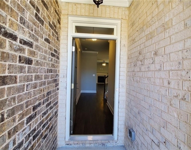2708 Morgan Creek Drive - Photo Thumbnail 1