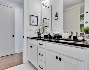 115 Central Avenue - Photo Thumbnail 13