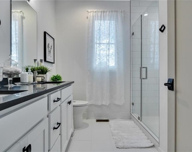 115 Central Avenue - Photo Thumbnail 12