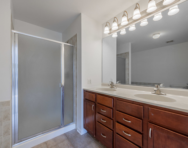 1226 Bradley Circle - Photo Thumbnail 19