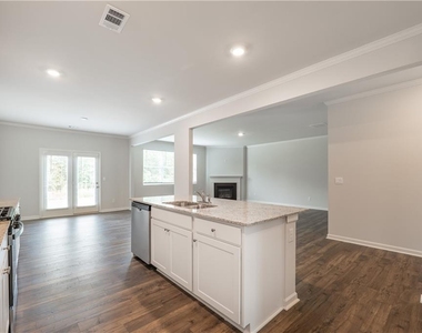 74 Grove Springs Court Se - Photo Thumbnail 2