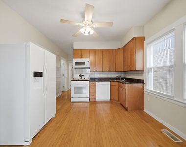 2240 Highland Avenue - Photo Thumbnail 3
