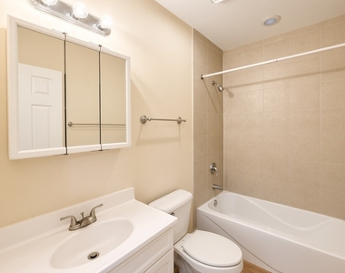 4605 N Kimball Avenue - Photo Thumbnail 8