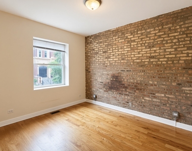 4605 N Kimball Avenue - Photo Thumbnail 7