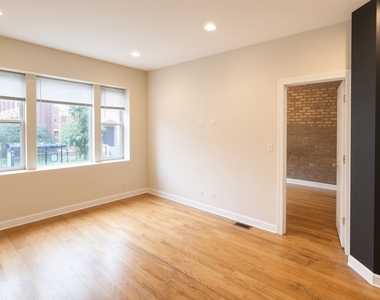 4605 N Kimball Avenue - Photo Thumbnail 3