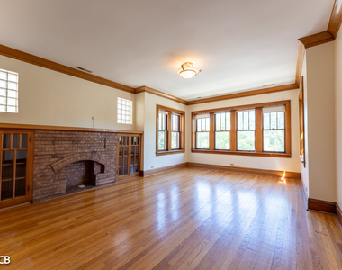 5325 W Montrose Avenue - Photo Thumbnail 16