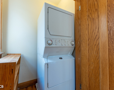 5325 W Montrose Avenue - Photo Thumbnail 6