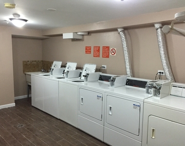 4709 Yender Avenue - Photo Thumbnail 10