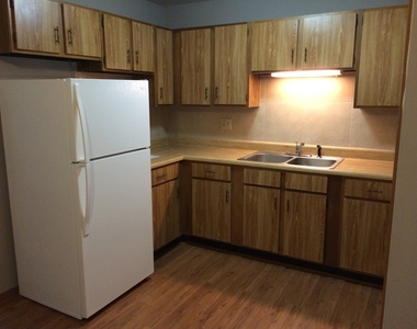 4709 Yender Avenue - Photo Thumbnail 1
