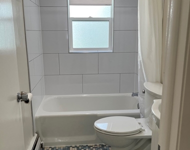 209 W Maple Avenue - Photo Thumbnail 12
