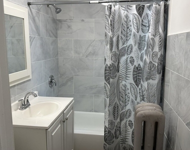4058 W Dickens Avenue - Photo Thumbnail 7