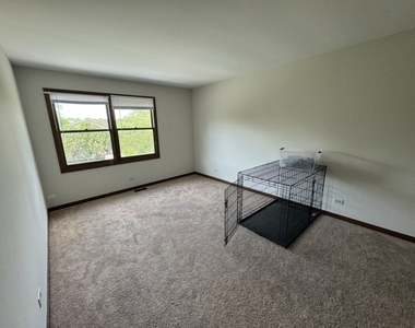 1013 E Benton Avenue - Photo Thumbnail 10