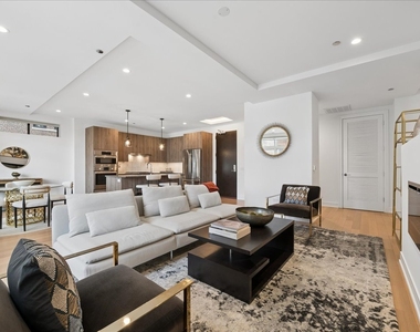 434 W Melrose Street - Photo Thumbnail 7