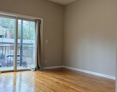 633 E Bowen Avenue - Photo Thumbnail 13