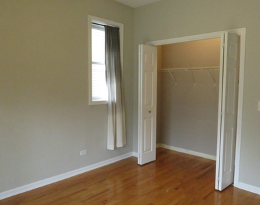 633 E Bowen Avenue - Photo Thumbnail 14