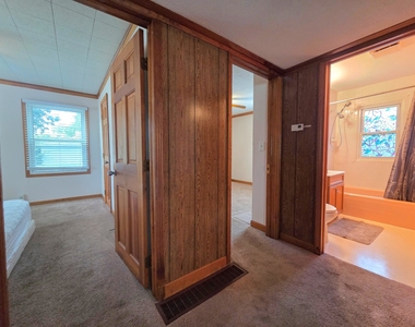 336 E Orchard Street - Photo Thumbnail 11