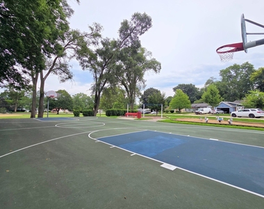 336 E Orchard Street - Photo Thumbnail 28