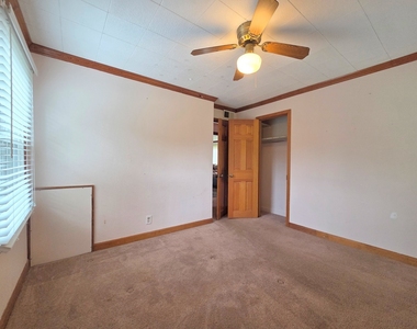 336 E Orchard Street - Photo Thumbnail 15