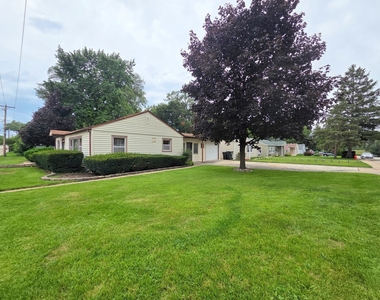 336 E Orchard Street - Photo Thumbnail 1