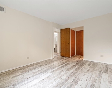 909 Buccaneer Drive - Photo Thumbnail 14