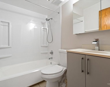 909 Buccaneer Drive - Photo Thumbnail 18