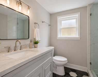 4108 N Cicero Avenue - Photo Thumbnail 6